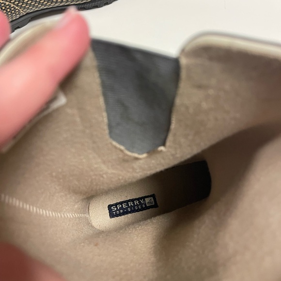 Sperry Black and Cream Women's Rain Boots - Picture 8 of 9